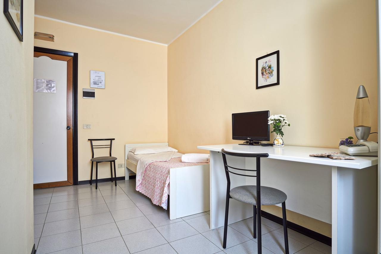 Hotel Mazzurco Cesaro Exterior photo